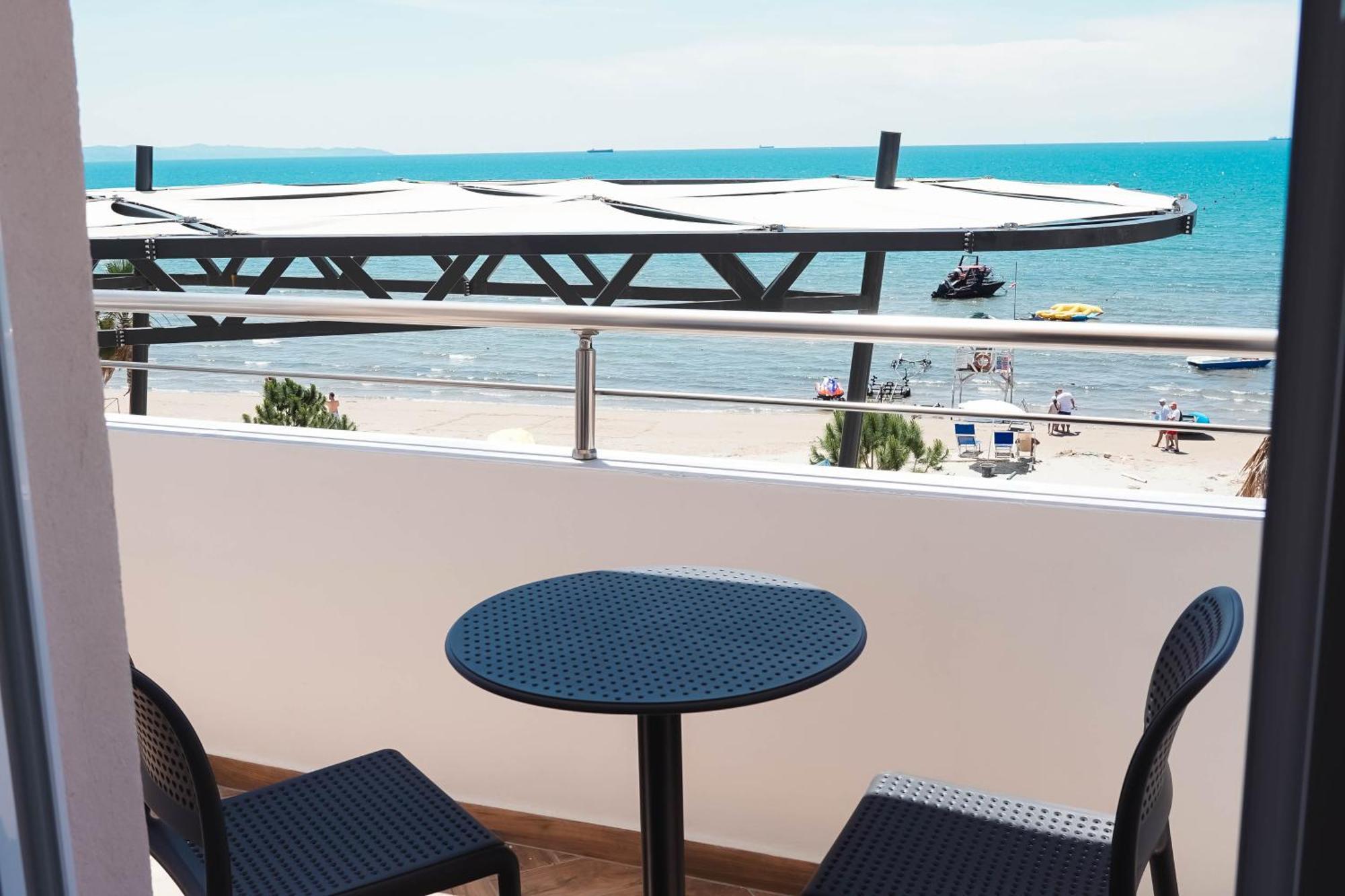 Marina Rooms Durrës Eksteriør billede