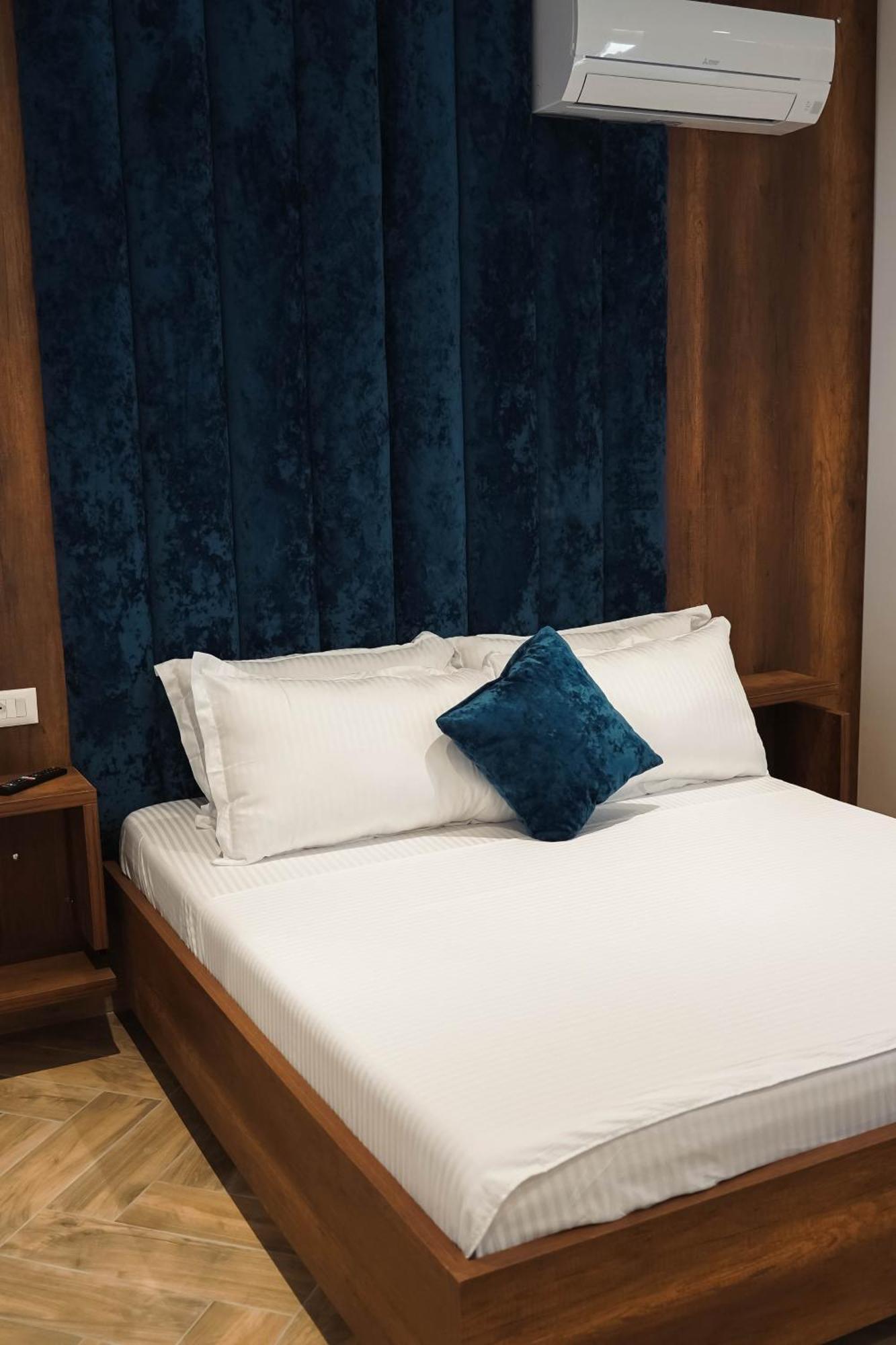 Marina Rooms Durrës Eksteriør billede