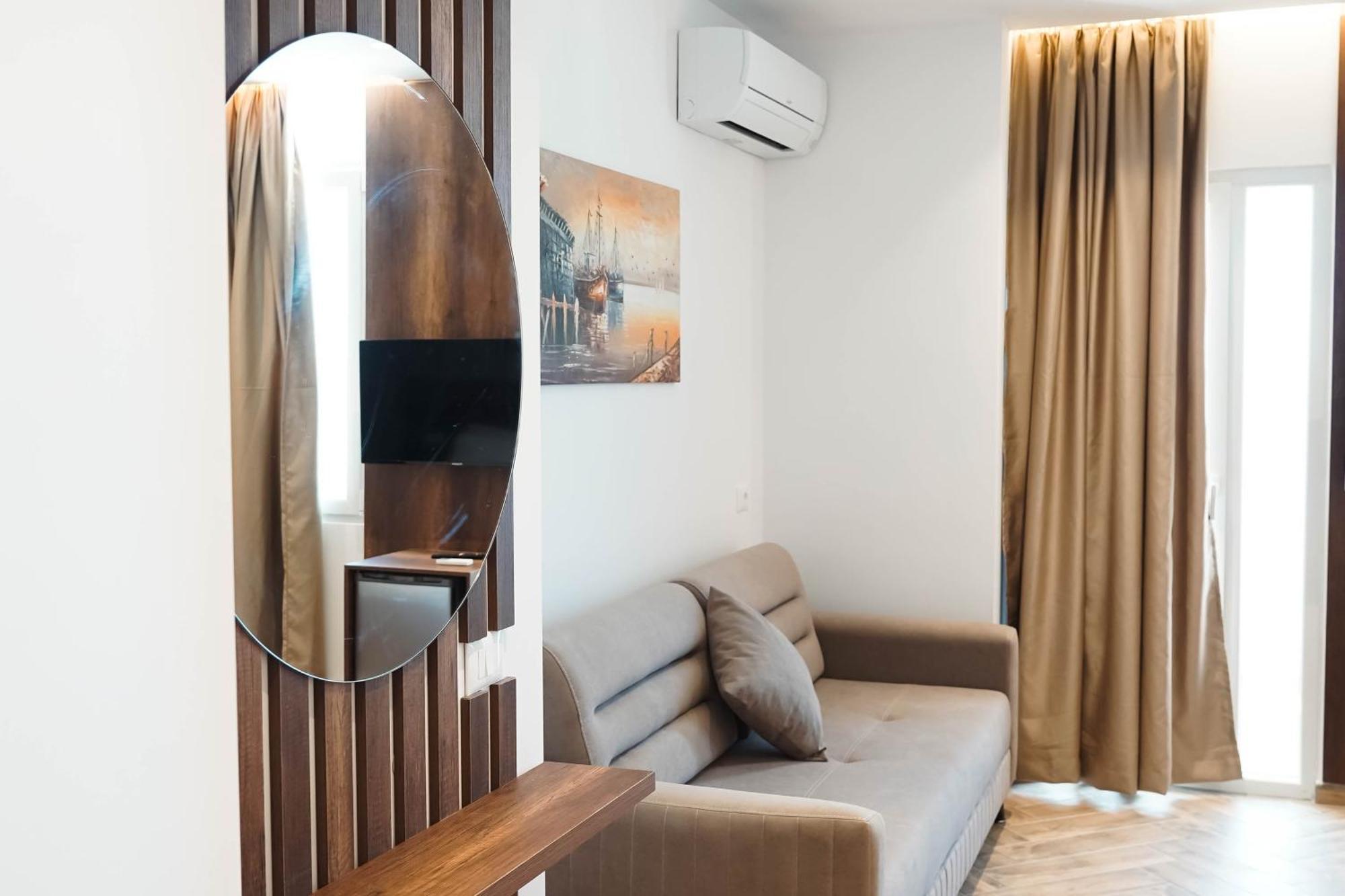 Marina Rooms Durrës Eksteriør billede